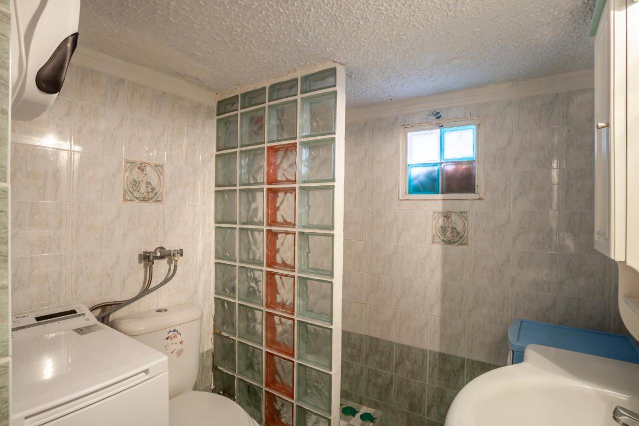 Rafaella Sea View Apartments 1 페프코초리 외부 사진
